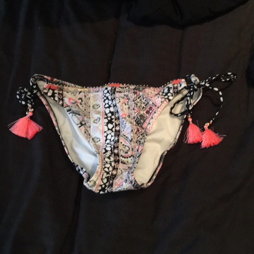 SALE🚨 3/$30 Black/pink/gold Victoria Secret swim